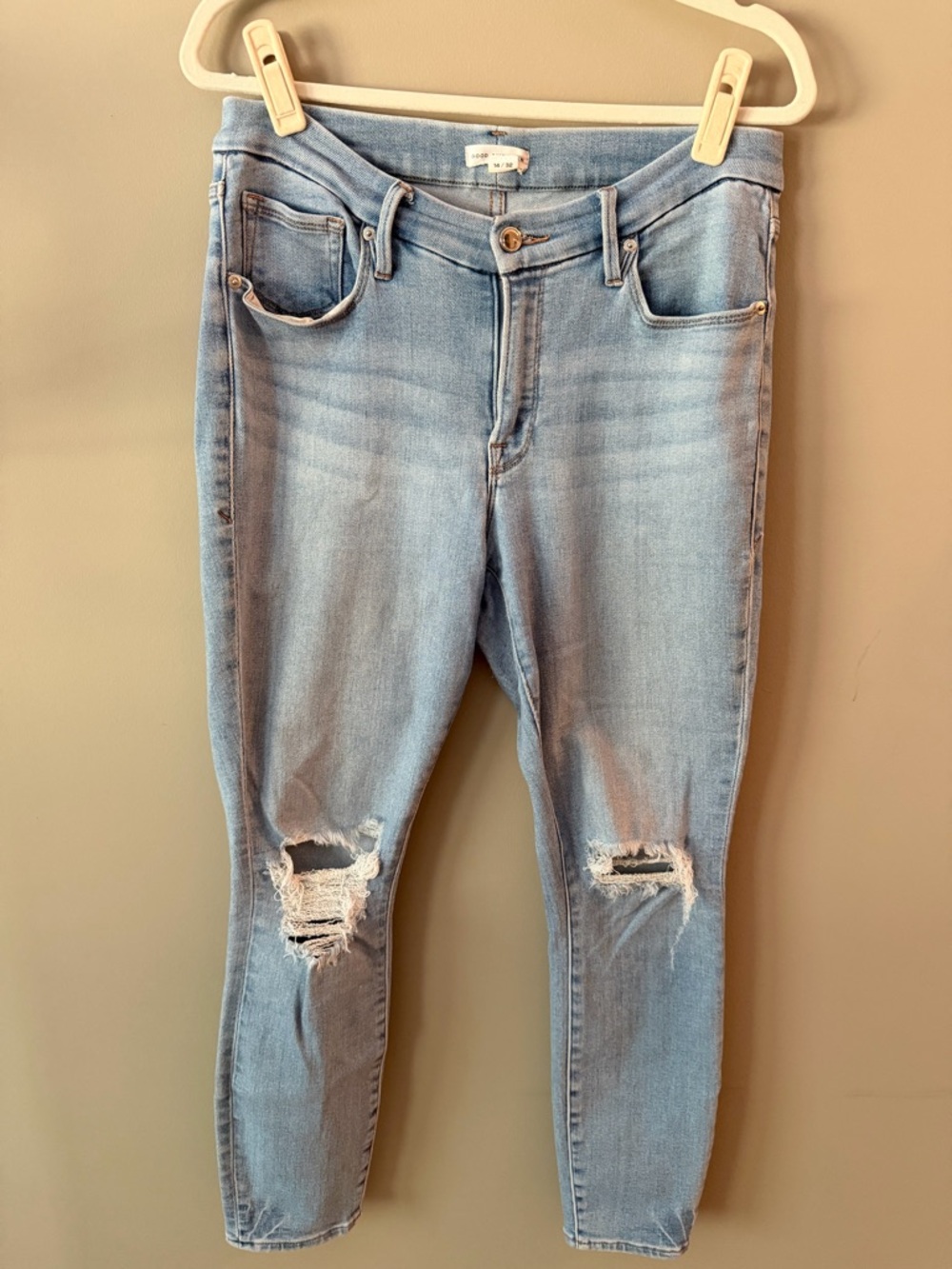 Good American Light Blue Distressed Skinny Jeans